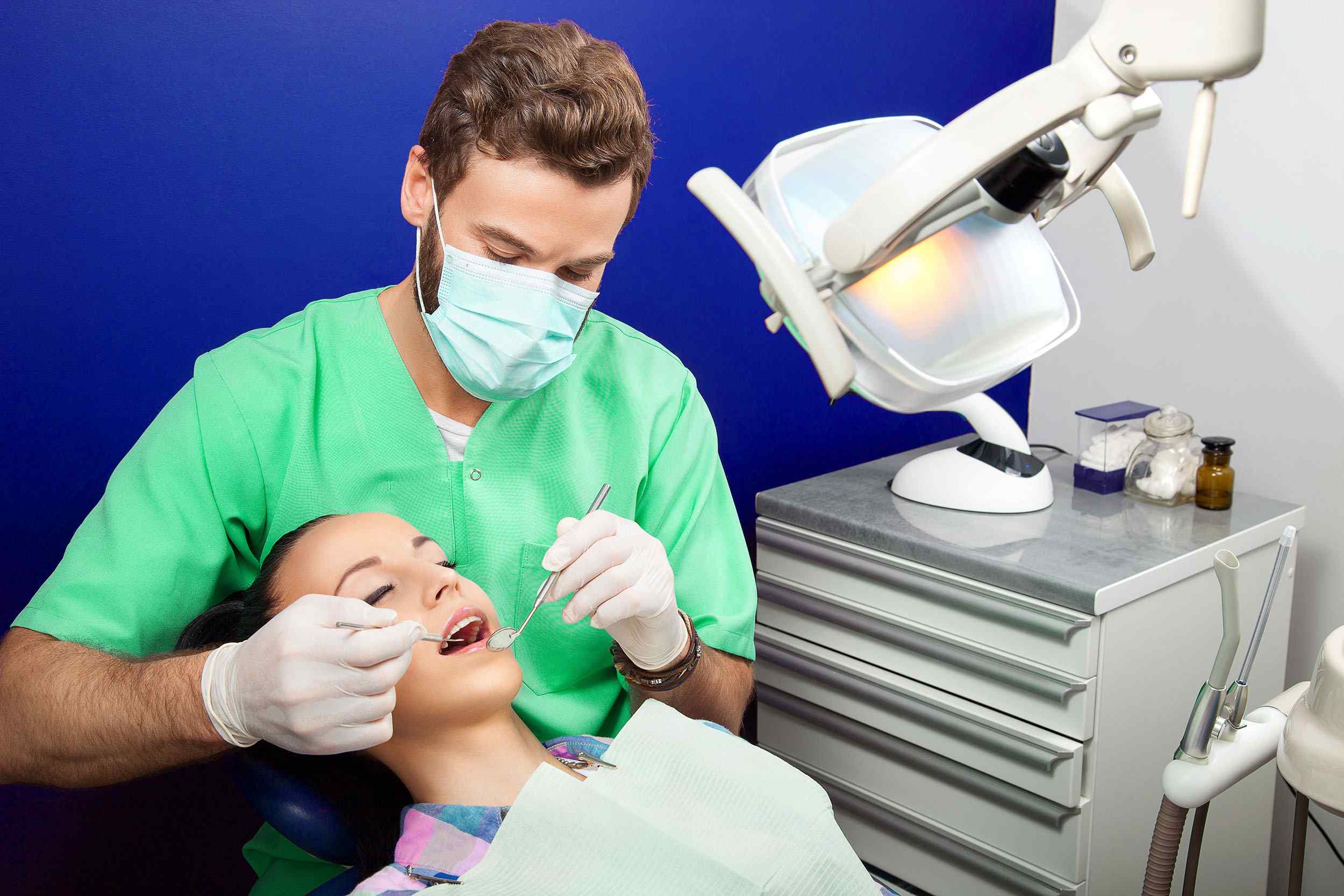 https://aktifglobal.com.tr/wp-content/uploads/2020/02/img-doctor.jpg